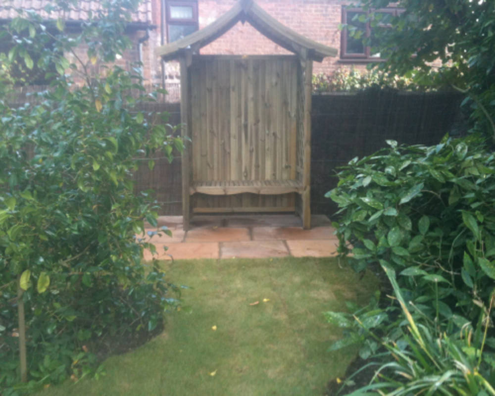 Gardening services in Whitchurch